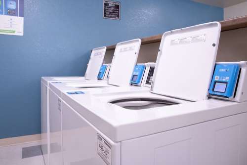 S Bed Almondwood Apartments 10