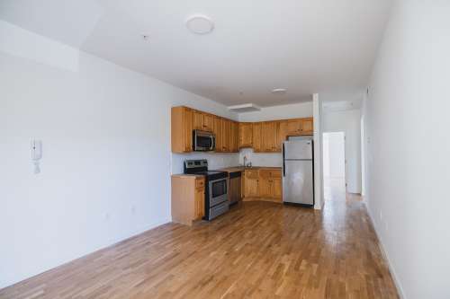 S Bed Baring Courts 3