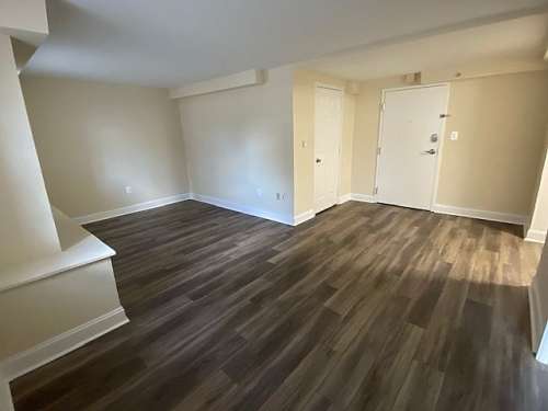 S Bed University City Associates 5