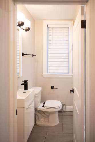 S Bed University City Associates 23