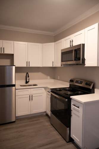 S Bed University City Associates 21