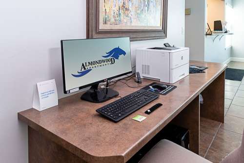 S Bed Almondwood Apartments 24