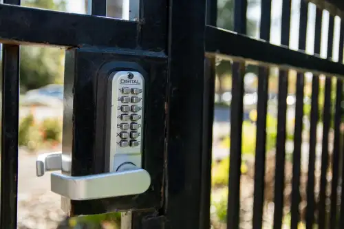 S Bed Aggie Square 4