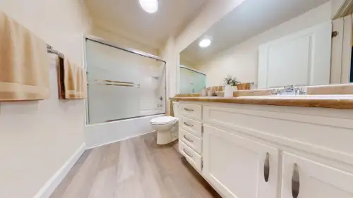 S Bed Fountain Circle 128