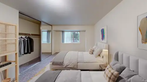 S Bed Fountain Circle 105