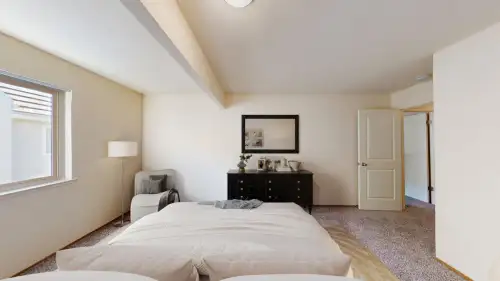 S Bed Fountain Circle 84