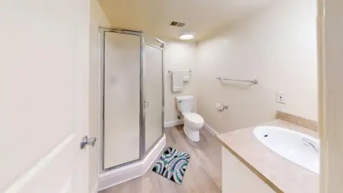 S Bed Fountain Circle 89