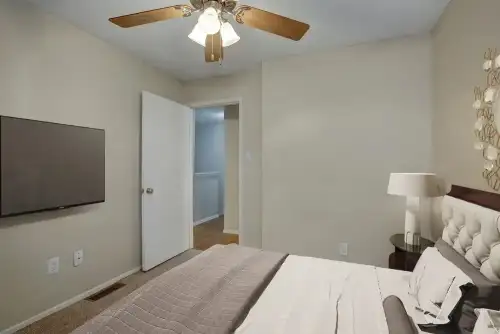 S Bed Autumn Chase 15