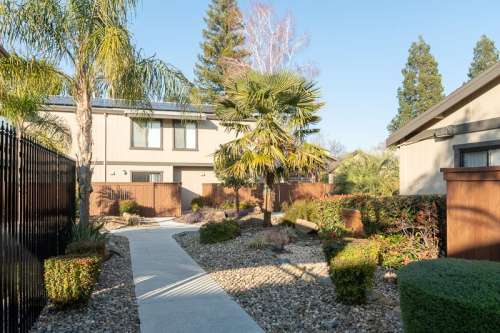 S Bed Almondwood Apartments 9