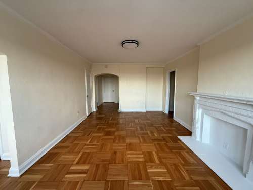 S Bed The Royal York Apartments 233