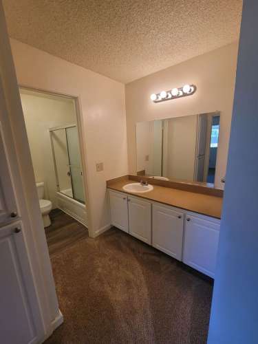 S Bed Stonegate Village Apartments & Townhomes 187