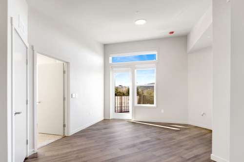 S Bed Luxurious Studios with Rooftop Deck and Secured Entry! 43