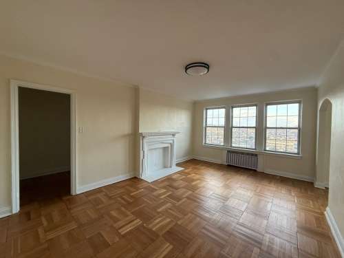 S Bed The Royal York Apartments 228