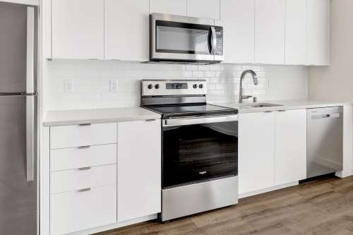 S Bed Luxurious Studios with Rooftop Deck and Secured Entry! 67