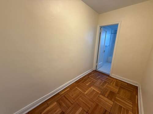 S Bed The Royal York Apartments 249