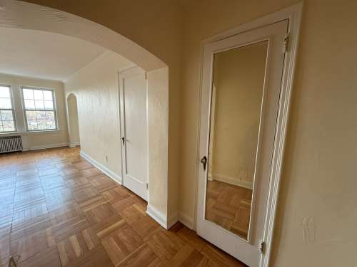 S Bed The Royal York Apartments 223