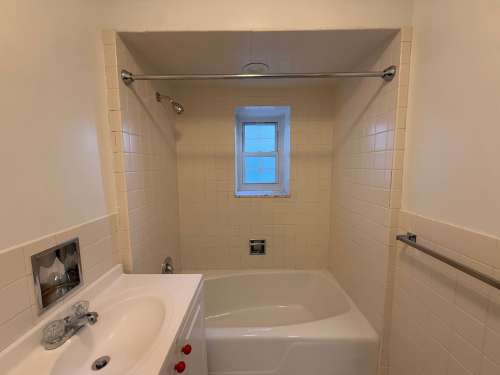 S Bed The Royal York Apartments 208