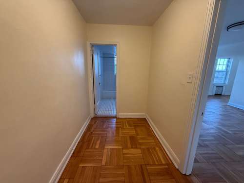 S Bed The Royal York Apartments 250