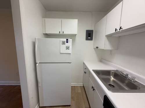 S Bed The Royal York Apartments 200