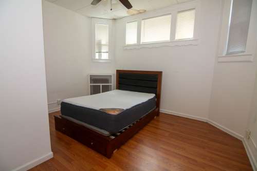 S Bed 30 Fayette Street 28