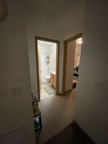 S Bed New England Apartments 26