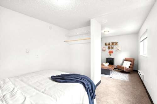 S Bed Timberline on the Green 9