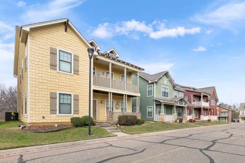 S Bed Aspen Heights 1