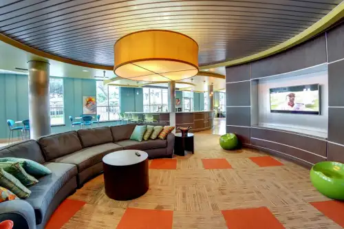 S Bed The View on 10th 9