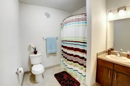 S Bed The View on 10th 3