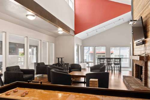 S Bed Timberline on the Green 28