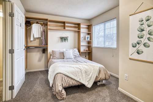 S Bed 48 West Apartments 55