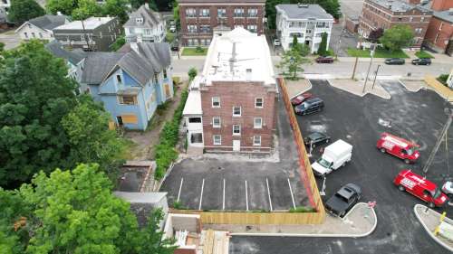 S Bed 30 Fayette Street 25