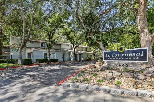 S Bed Le Tournesol Townhomes 3