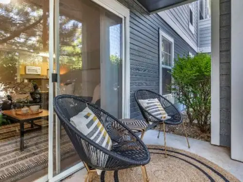 S Bed Campus Crossings at Ram's Pointe 4