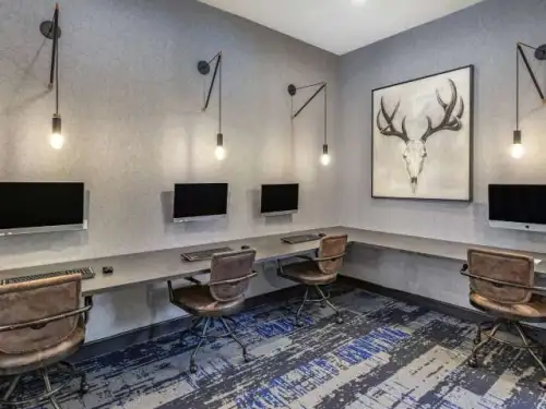 S Bed Campus Crossings at Ram's Pointe 13