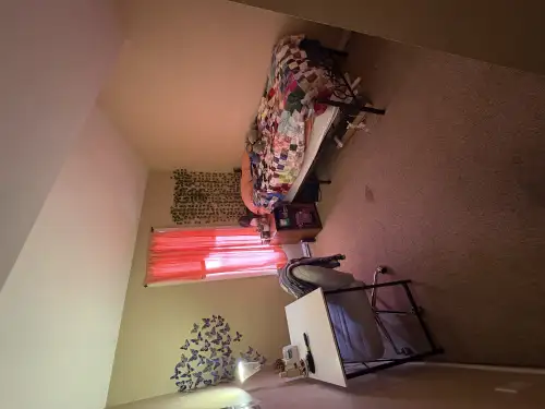 S Bed 616 1st Ave, Eau Claire, WI 54703, USA 8