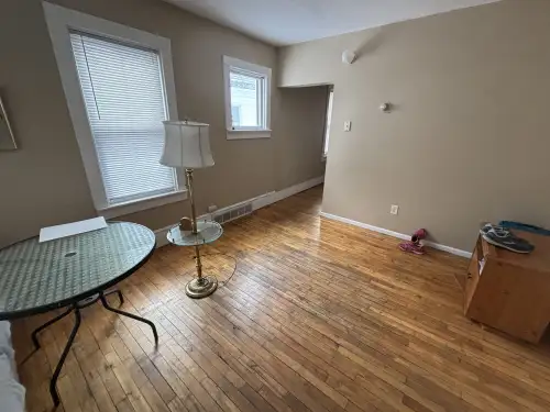 S Bed 616 1st Ave, Eau Claire, WI 54703, USA 9