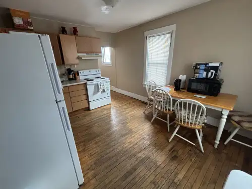 S Bed 616 1st Ave, Eau Claire, WI 54703, USA 17