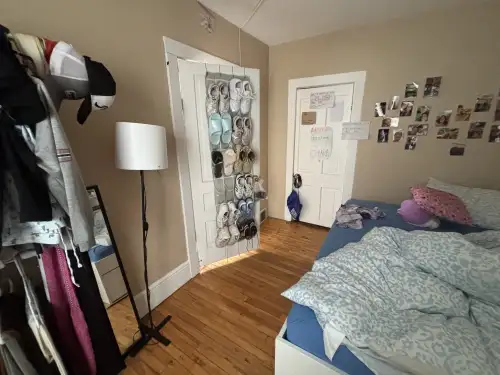 S Bed 616 1st Ave, Eau Claire, WI 54703, USA 18