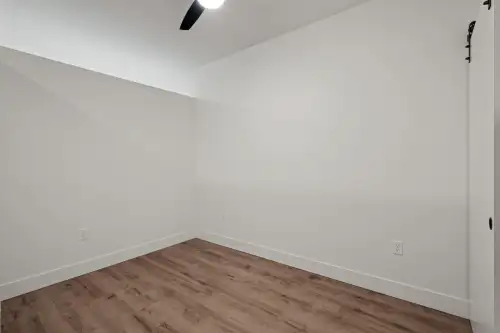 S Bed Kerf Apartments 32