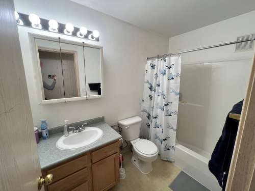 S Bed New England Apartments 10