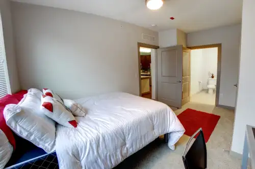 S Bed The View on 10th 1