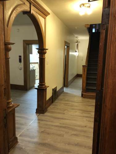 S Bed 4012 Spruce Street 4