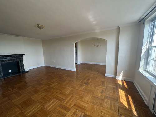 S Bed The Royal York Apartments 689