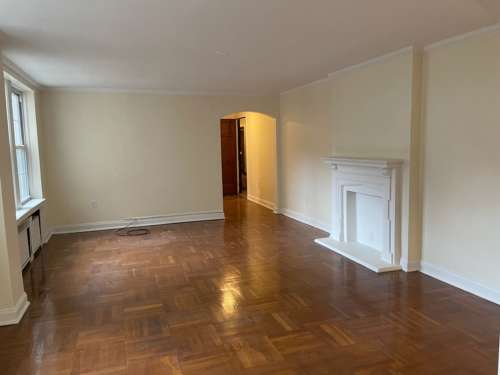 S Bed The Royal York Apartments 600