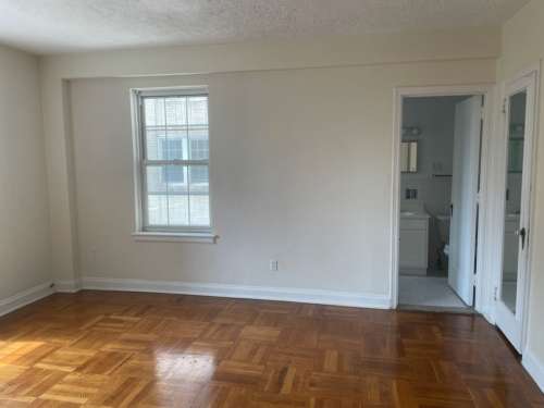 S Bed The Royal York Apartments 859