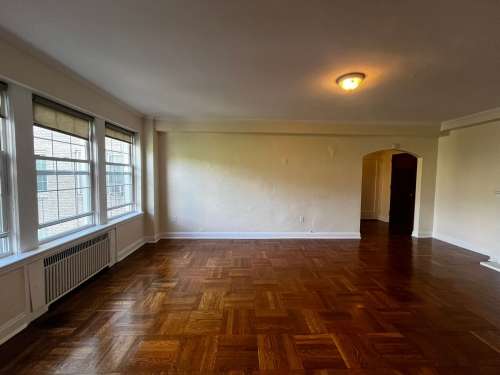 S Bed The Royal York Apartments 743