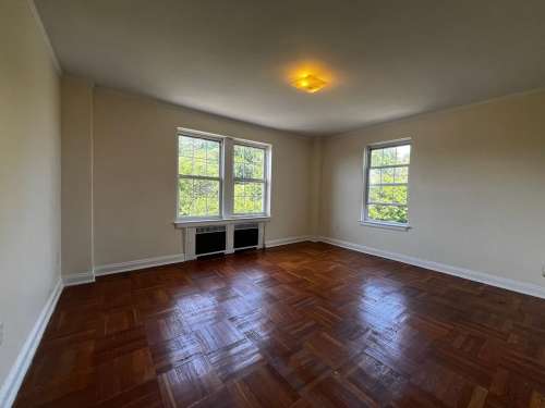 S Bed The Royal York Apartments 962