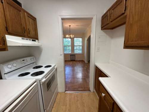 S Bed The Royal York Apartments 818