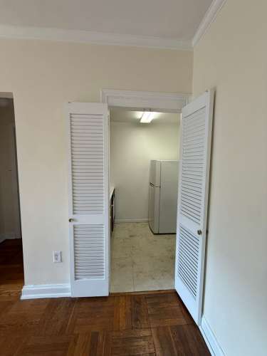 S Bed The Royal York Apartments 477